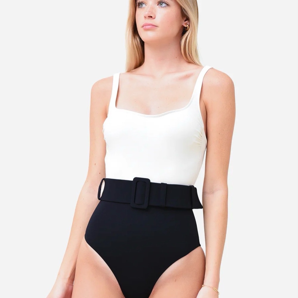 NWT EVARAE Women's Cassandra One-Piece Swimsuit